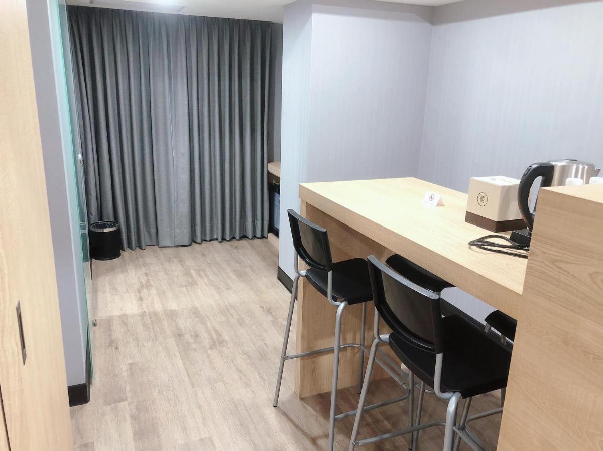 Cy Hotel 台北市 エクステリア 写真
