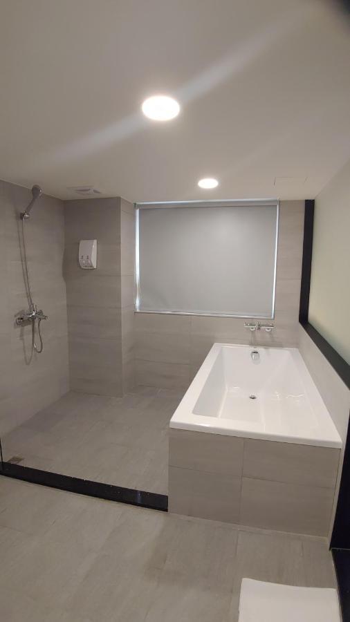 Cy Hotel 台北市 エクステリア 写真